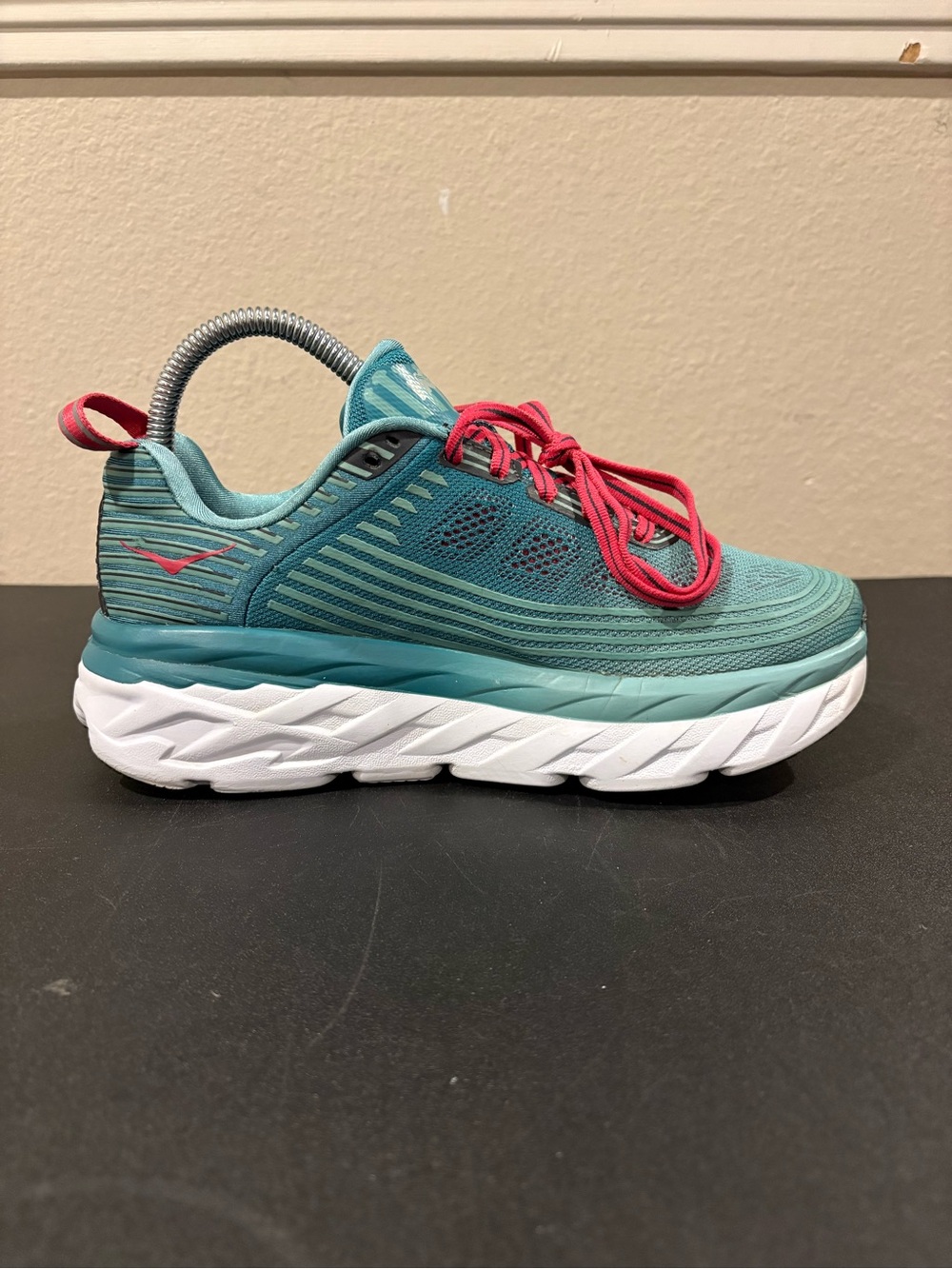 Hoka One One Bondi 6 Shoes Womens Size 6.5 Teal Green Pink White Fast Shipping - Picture 3 of 9